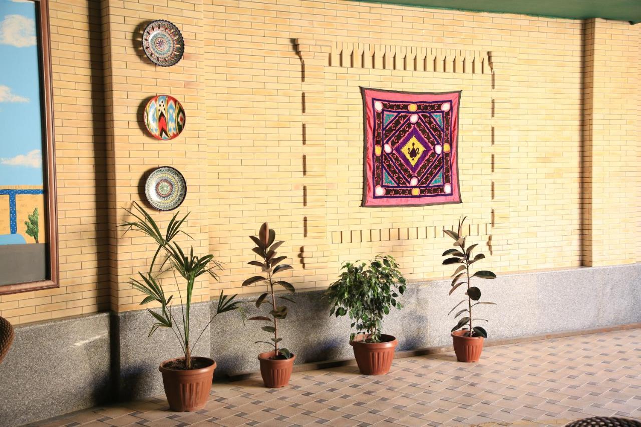 Hotel Mehribon سمرقند المظهر الخارجي الصورة